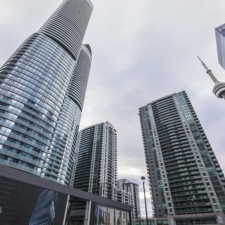 Royal Stays Condominiums - Upscale Downtown Suites Toronto Kültér fotó